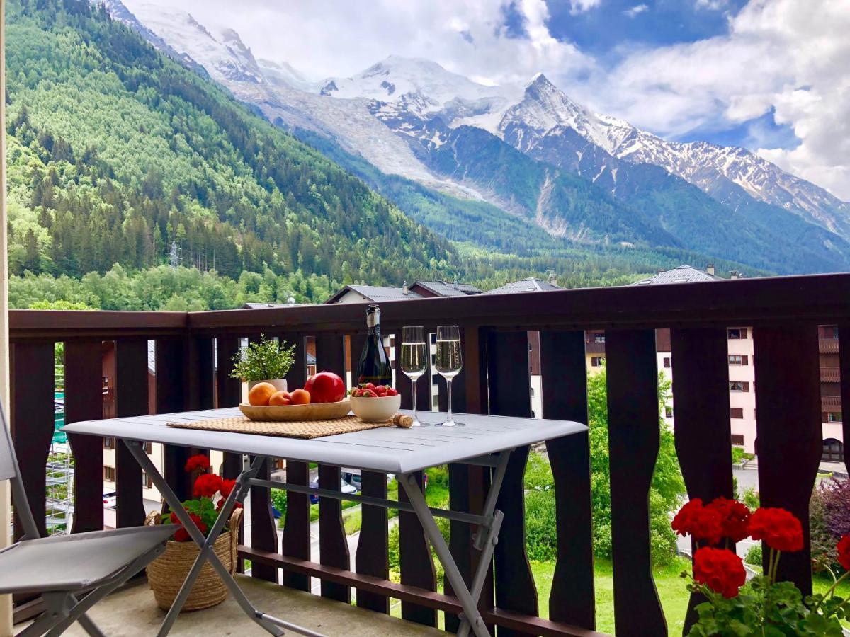 Mont Blanc 43, Vue Mont Blanc , Balcon, Parking Apartment Chamonix Exterior foto